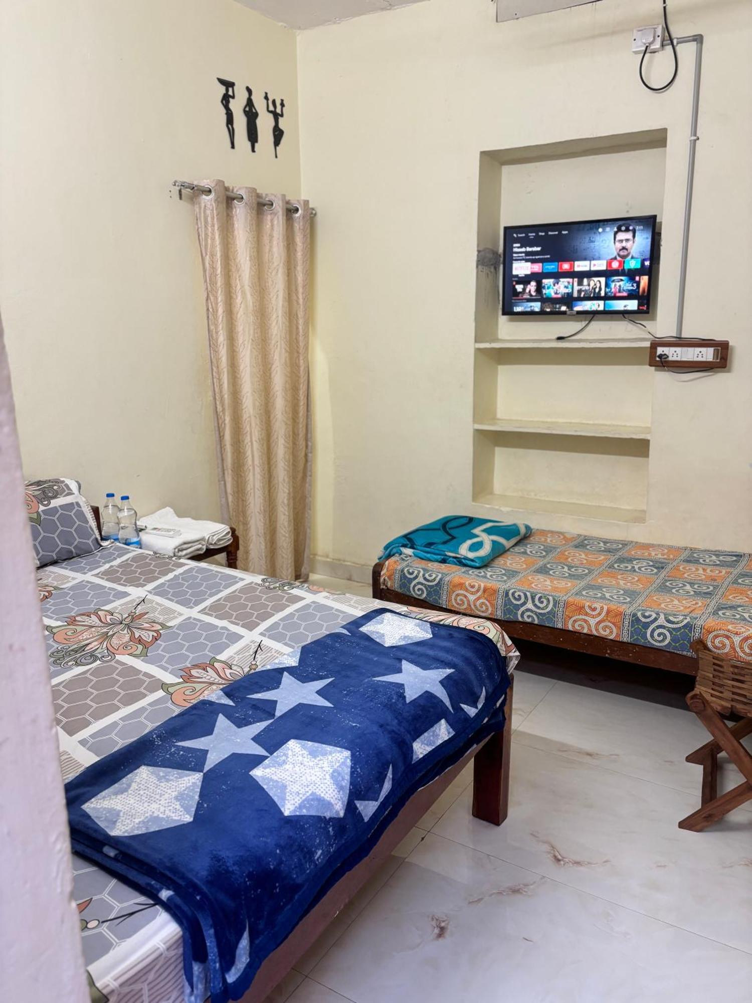 Mahesh Guest House Hampi Esterno foto